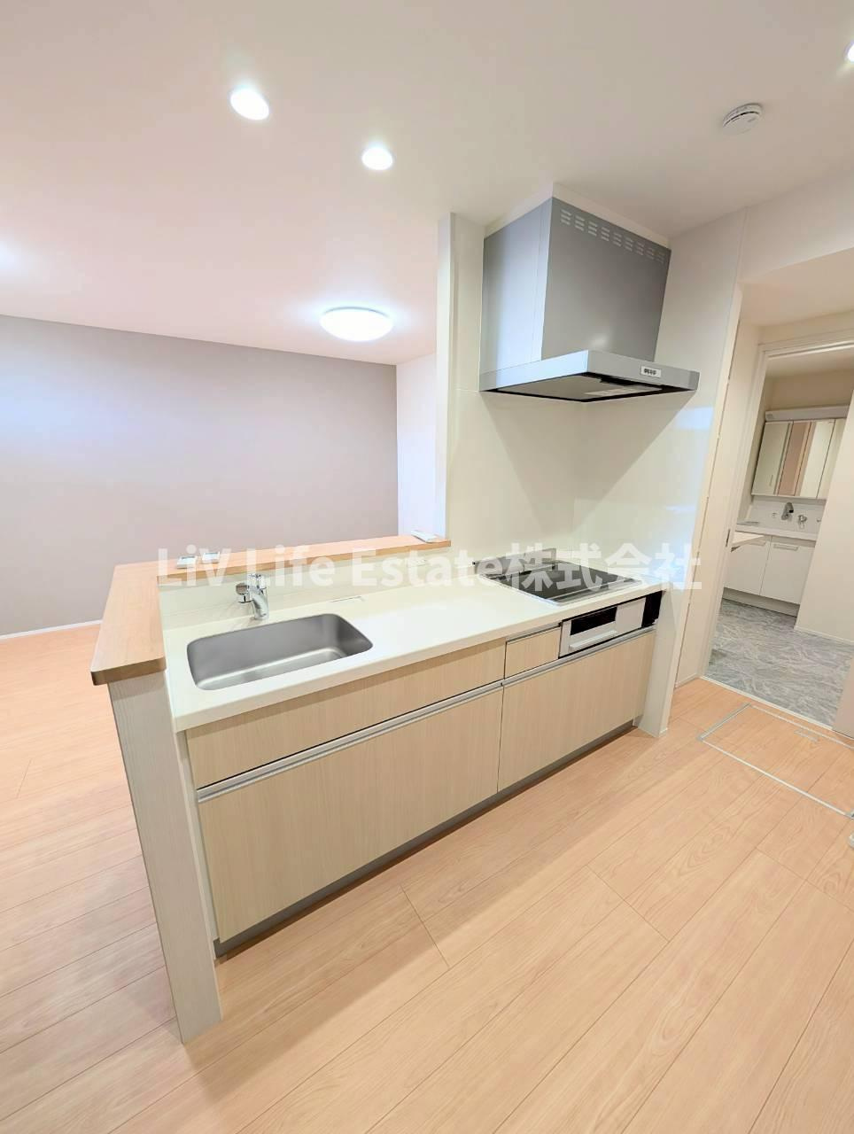 プルメリアオアシス（ＺＥＨ）の居間・リビング|同仕様写真