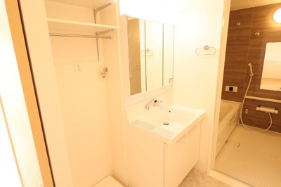 【洗面所】 | マリーゴールド　B棟