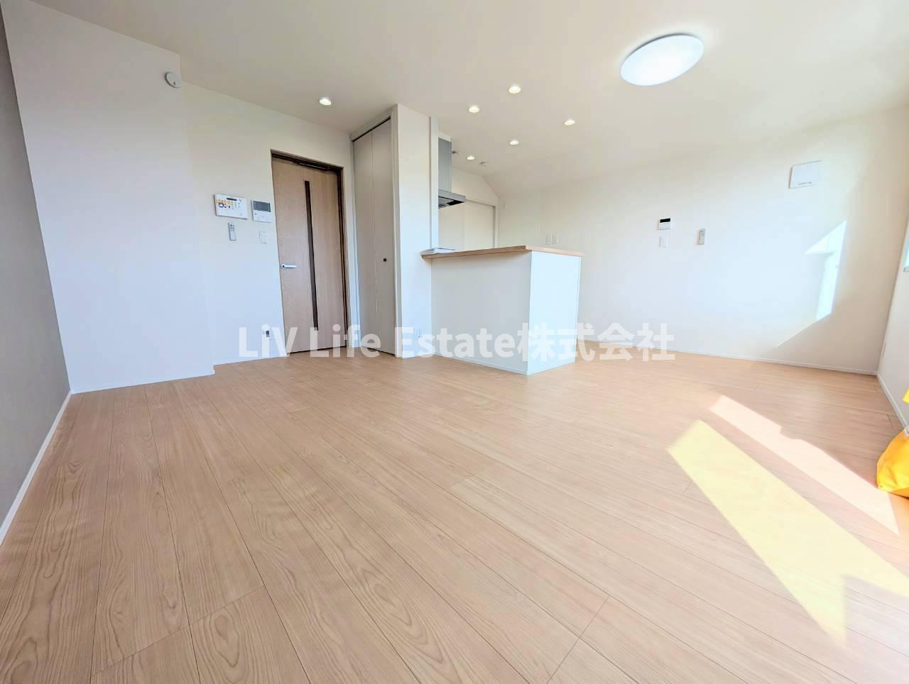 プルメリアオアシス（ＺＥＨ）の居間・リビング