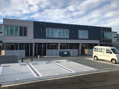 【外観】 | グリシーヌ・静 | グリシーヌ・静の外観写真（昼）