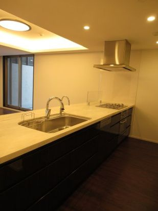 ビバリーホームズ青葉台　のキッチン