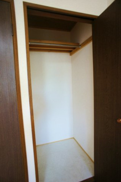 フローレス96の収納|大きなスペースがあり、収納には困りません