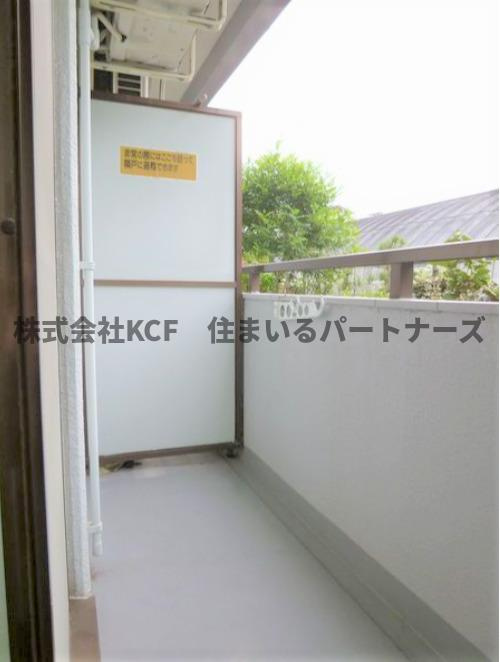 アザレアハイツ江崎のバルコニー