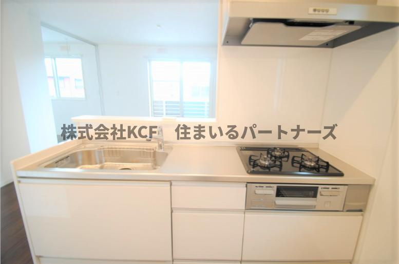 リベルタスのキッチン|コンパクトなキッチンで掃除もラクラク