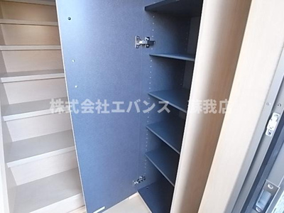 【玄関】 | レスタシア星久喜 | きれいな玄関です