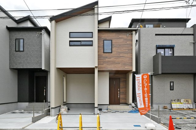 ブルーミングガーデン南武庫之荘10丁目新築一戸建て│4LDK+駐車2台可（制限有）