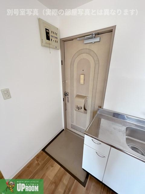 ハートランド小牧の玄関