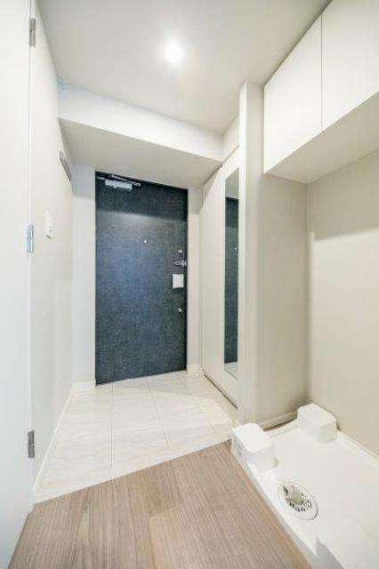 アーバネックス東京八丁堀の玄関|※写真は同タイプ住戸です。