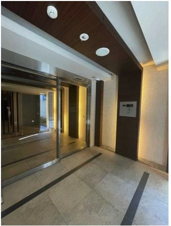 【エントランス】 | ★仲介手数料半額★GALA VISTA SUIDOBASHI （3面採光・通風良好）