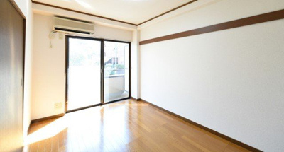 【居間・リビング】 | ロングアイランドガーデン