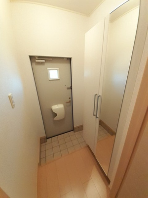 【玄関】 | リバーサイド恵比寿