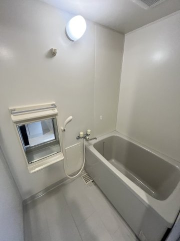 【浴室】 | ルミエールN2