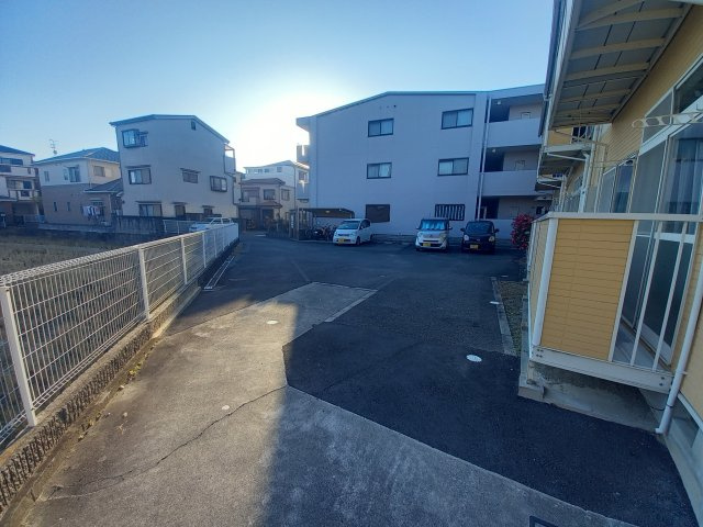 【駐車場】 | ルミエールN2