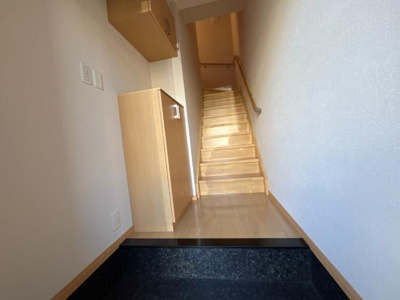 【玄関】 | エーデルハイム岩波 | 玄関（イメージ）