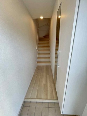 【玄関】 | ル・マロンコリーヌＣ