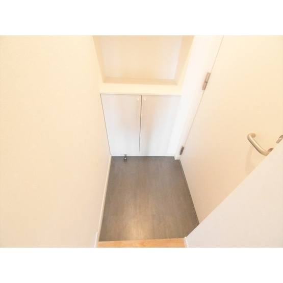 【玄関】 | オーパスホームズ三田