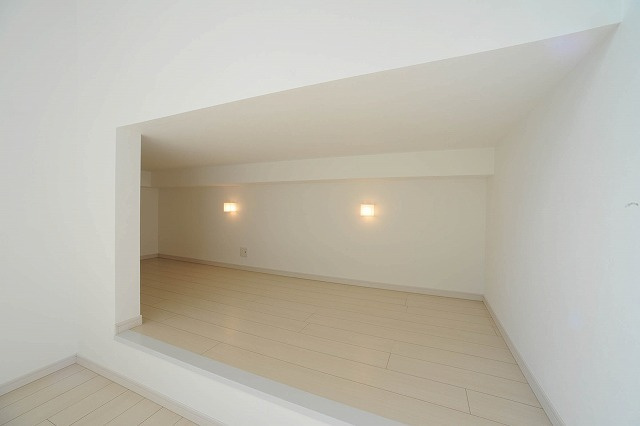 ブラウンコートの居間・リビング