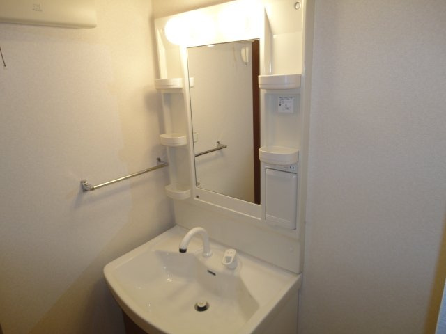 サンハイツＫの洗面所|洗髪洗面化粧台