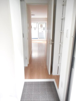 【玄関】 | ワグテイル | きれいな玄関です