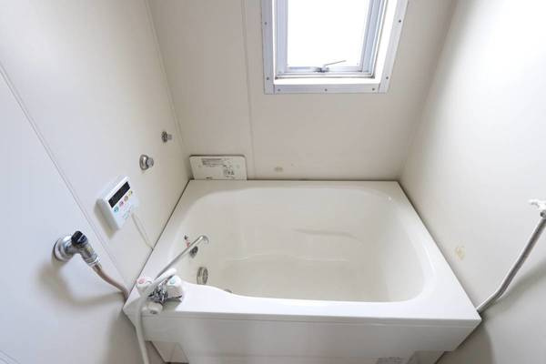 ビレッジハウス七城1号棟の浴室|ビレッジハウスの同一物件・同一タイプの間取りの写真です