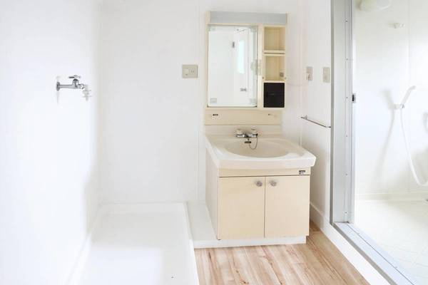 ビレッジハウス七城1号棟の洗面所|ビレッジハウスの同一物件・同一タイプの間取りの写真です