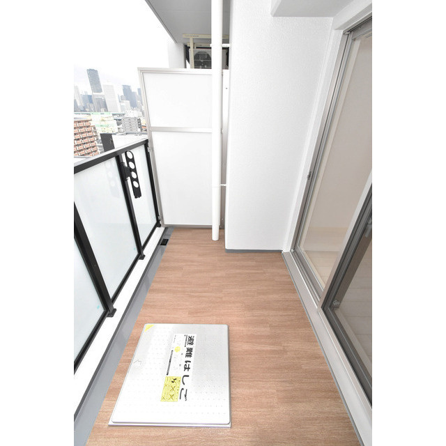 エステムコート大阪WESTⅡのバルコニー