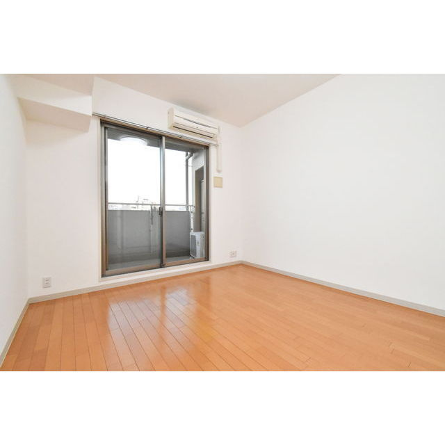 ルクレ阿波座レジデンス