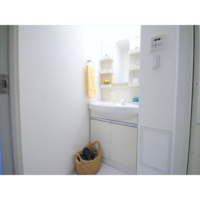 ルクレ阿波座レジデンス