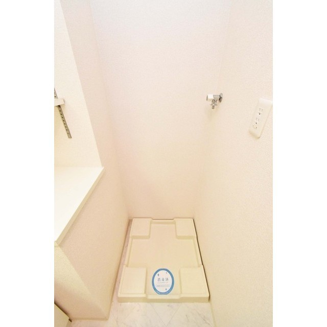 ルクレ阿波座レジデンスの洗面所