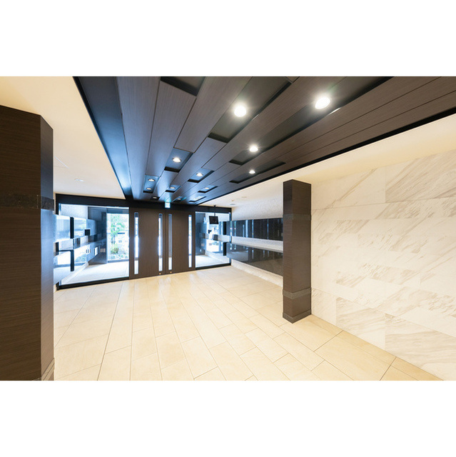 エスリード本町レジデンスの居間・リビング