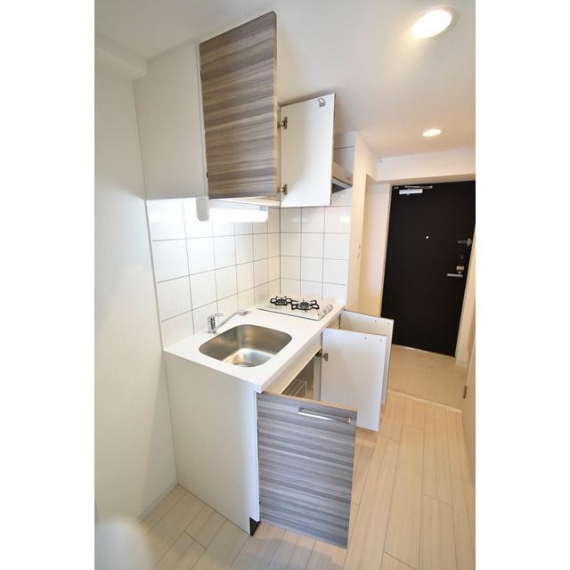 エスリード難波ザ・ゲートのキッチン|二口コンロ付