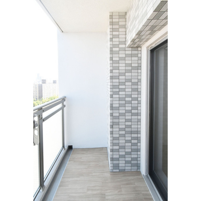 エスリード難波ザ・ゲートのバルコニー