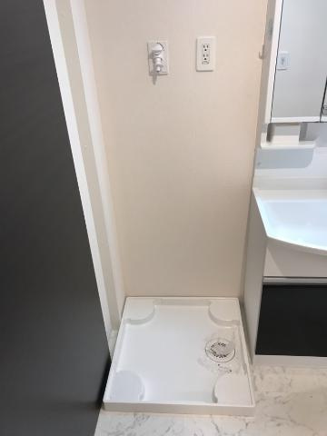 グランツ歌里のその他|洗濯機置場