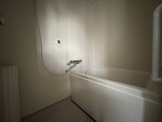 ハイ清澄の浴室