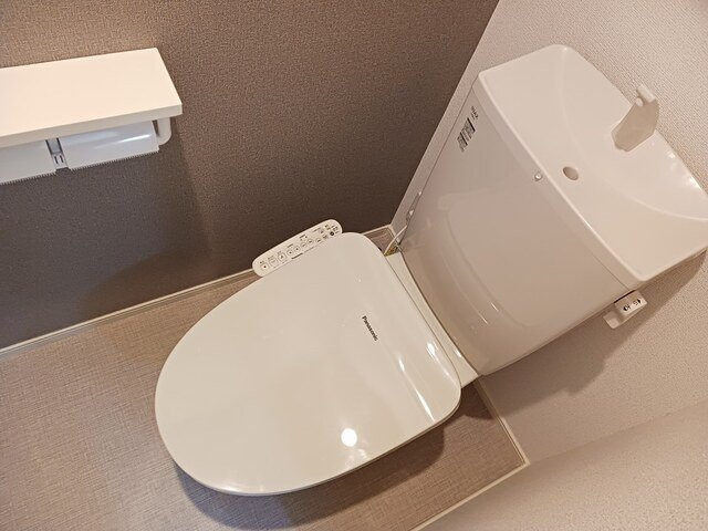 ソレイユ・トナミⅠのトイレ