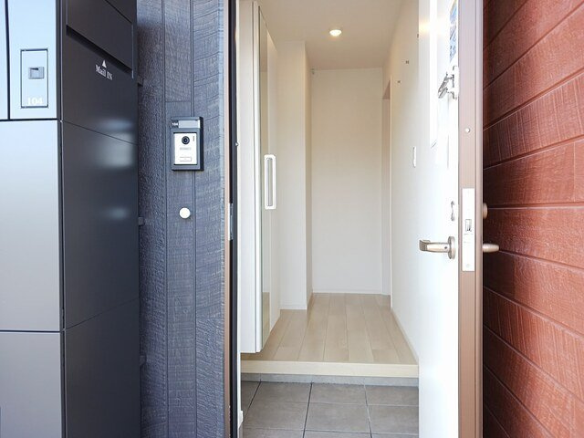 ソレイユ・トナミⅠの玄関