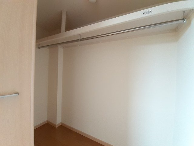 エスポワール赤田の収納