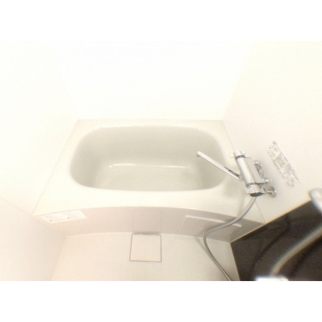 エスリード新大阪レジデンスの浴室