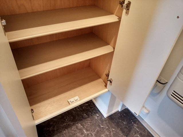 ミランダパームコートの玄関|シューズボックス