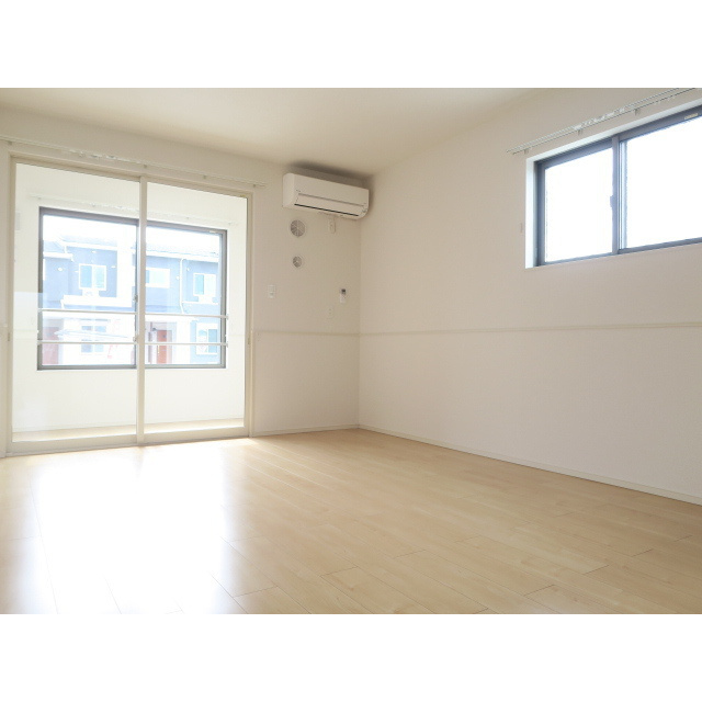 ＹＫ　ヴィレッジⅠの居間・リビング