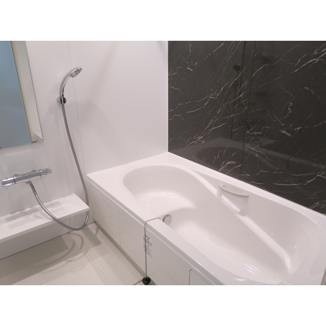 ＹＫ　ヴィレッジⅠの浴室