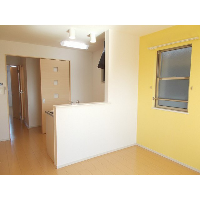 セレ－ノ　Ｂ(柳津)の居間・リビング