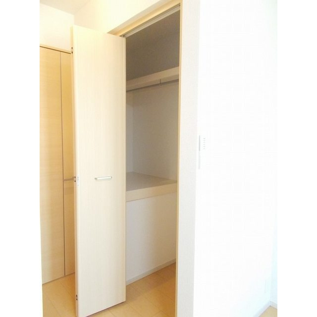 セレ－ノ　Ｂ(柳津)の収納