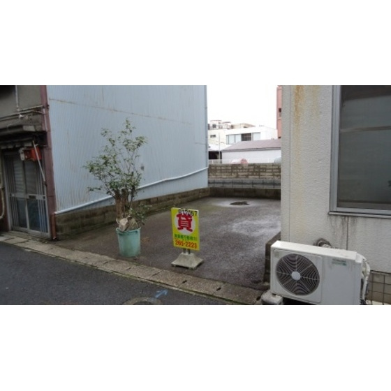 岐阜市新栄町の駐車場の外観