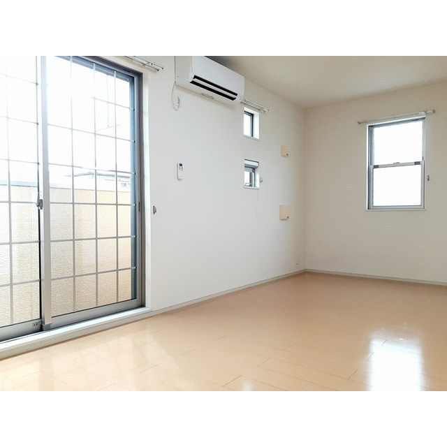 エスポワールＹＳの居間・リビング