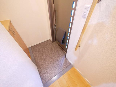 【玄関】 | ベレオ天理