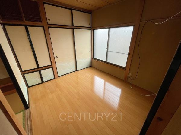 伊勢崎市境美原中古の洋室|２階の洋室です。