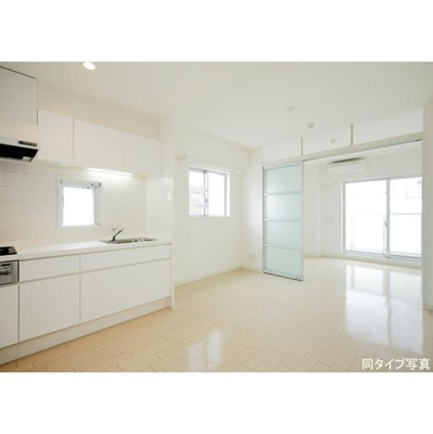 【洋室】 | コンフォリア日本橋人形町１