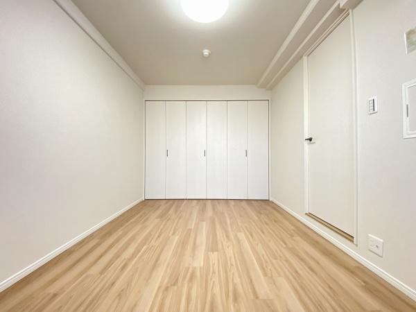 【寝室】 | プリオーレ美山台1番館