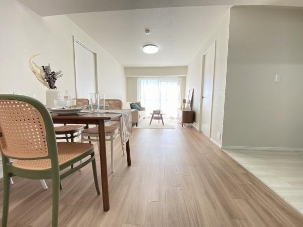 【居間・リビング】 | プリオーレ美山台1番館